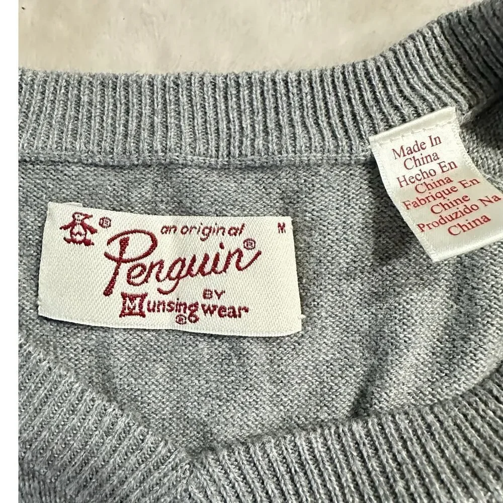 Original Penguin Pullover Sweater Men's Medium Gray V-Neck Long Sleeve Ribbed